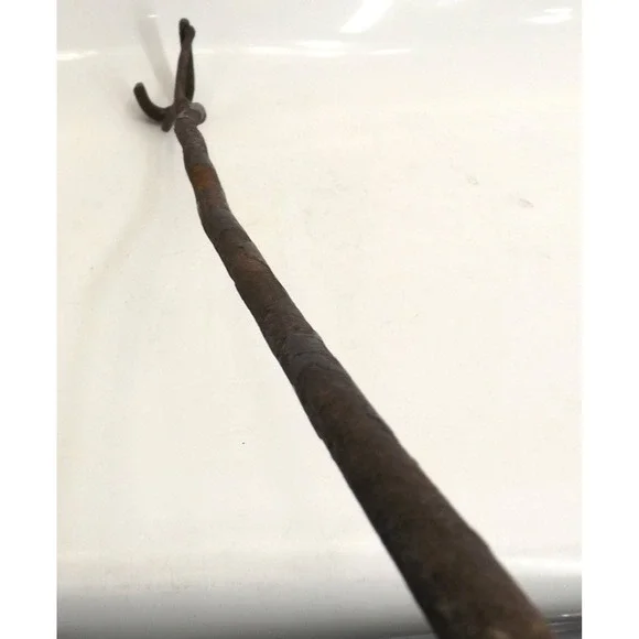 Retired Authentic Western Montana Cattle Branding Iron J - 3' letter/41 iron